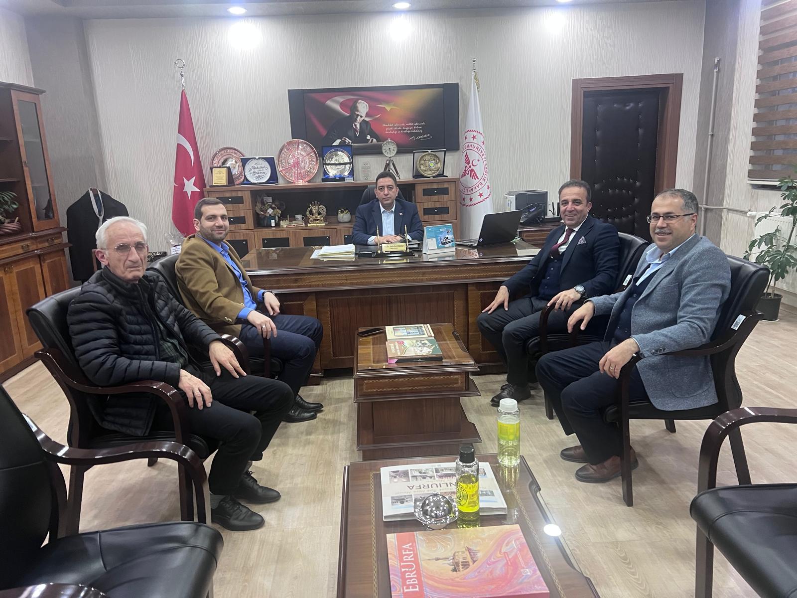 Şanlıurfa İl Sağlık Müdürü Doç. Dr. Abdullah SOLMAZ, Kamu Hastaneleri Hizmetleri Başkanı Doç. Dr. Mehmet Reşat CEYLAN ziyaret etti.